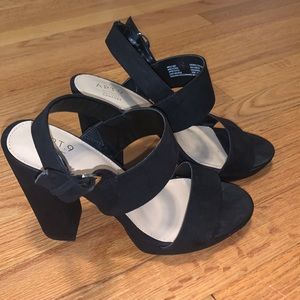 Apt. 9 Platform Blocked Heel Sandals